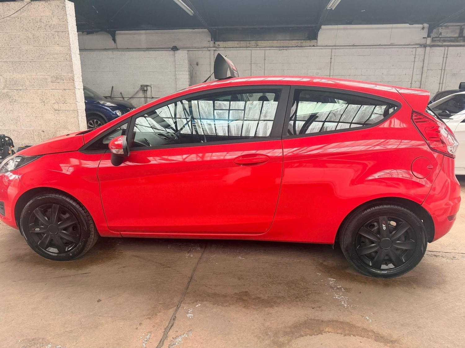 Used Ford Fiesta 2013 for sale - 77935446: Photo 3