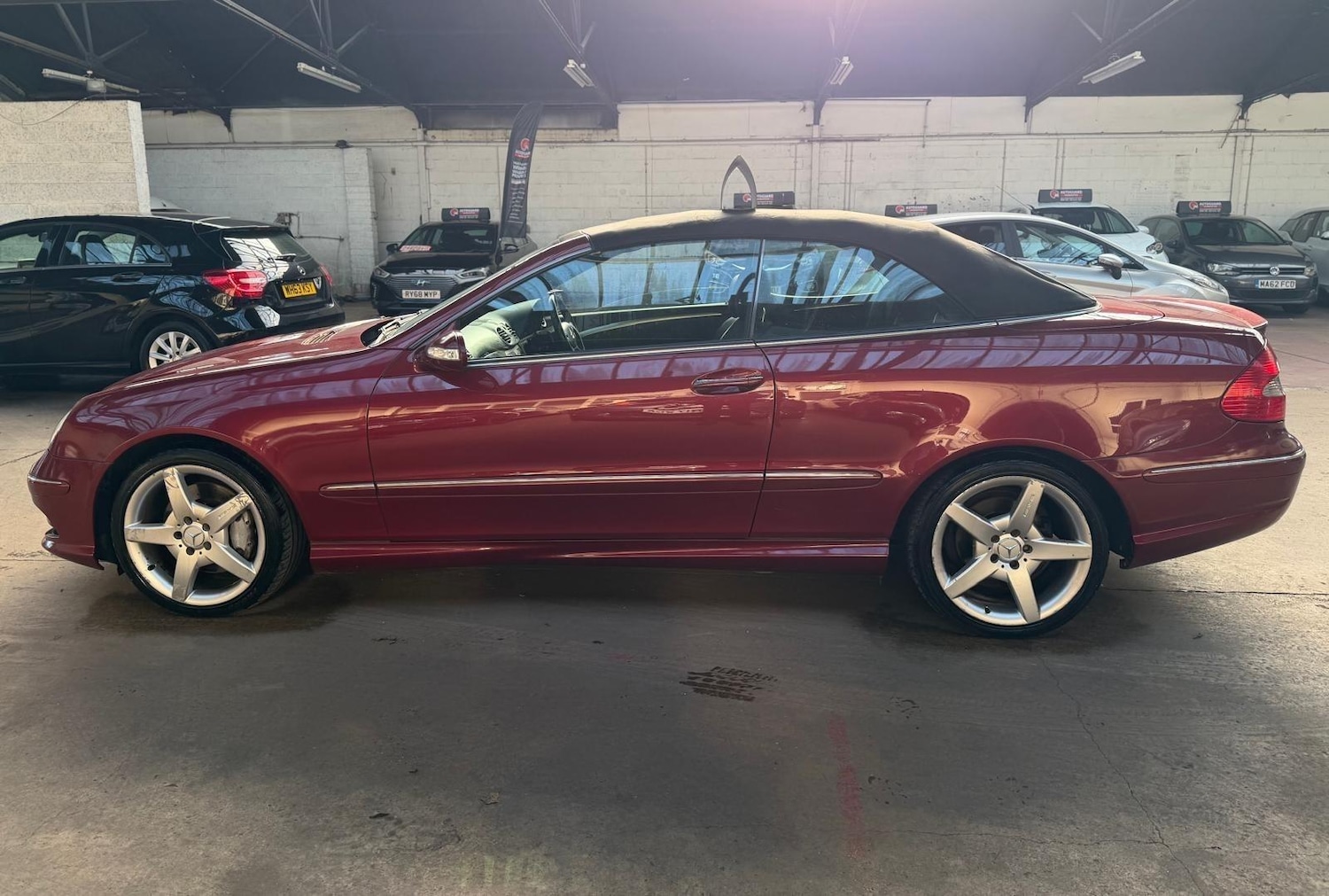 Used Mercedes-Benz CLK 2007 for sale - 76667804: Photo 2