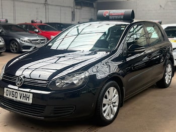 Volkswagen - Golf