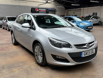 2013 (13) - 1.4i 16V Energy 5dr