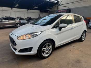 2013 (62) - 1.25 82 Zetec 5dr