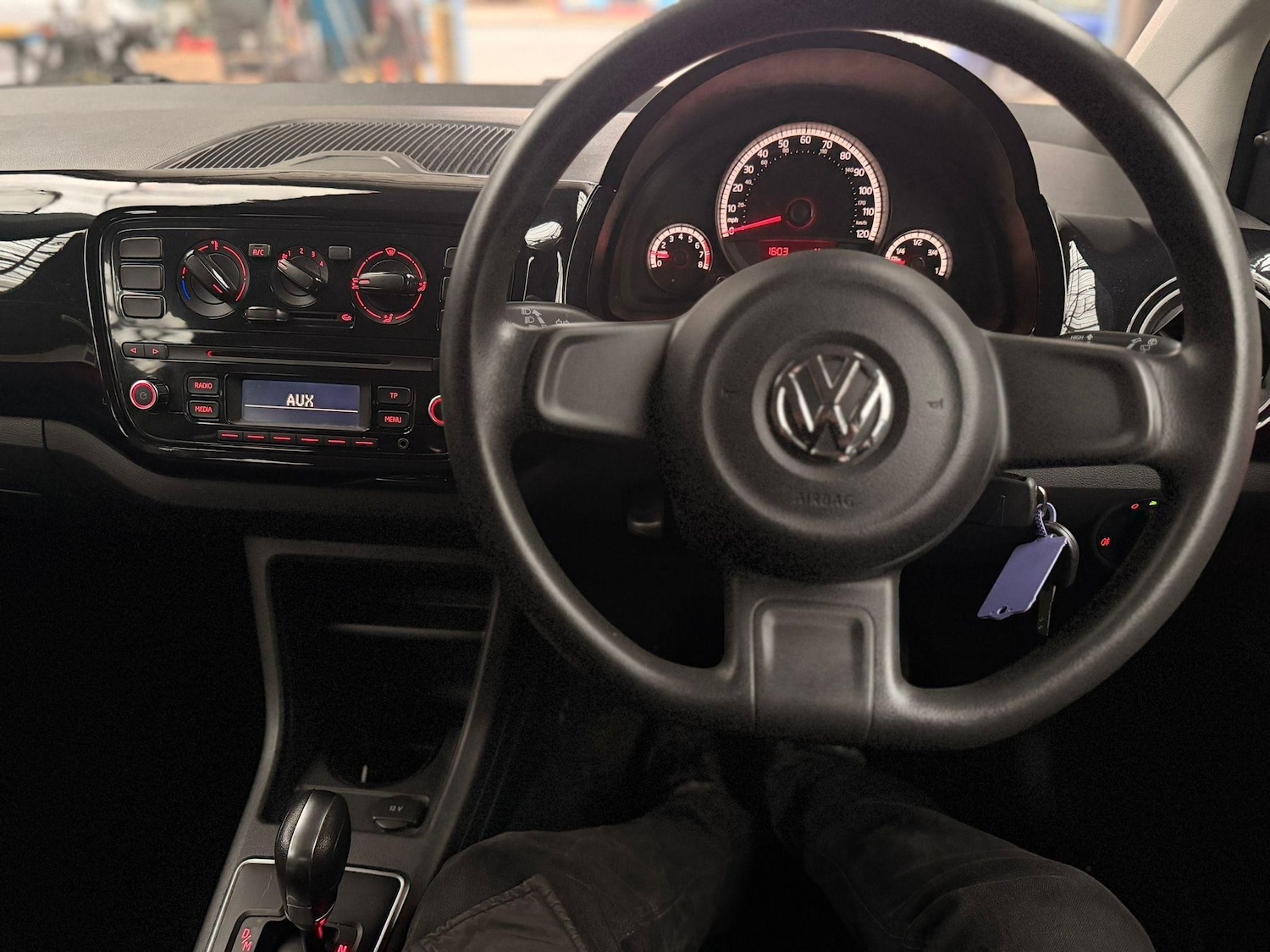 Used Volkswagen up! 2013 for sale - 77626855: Photo 13