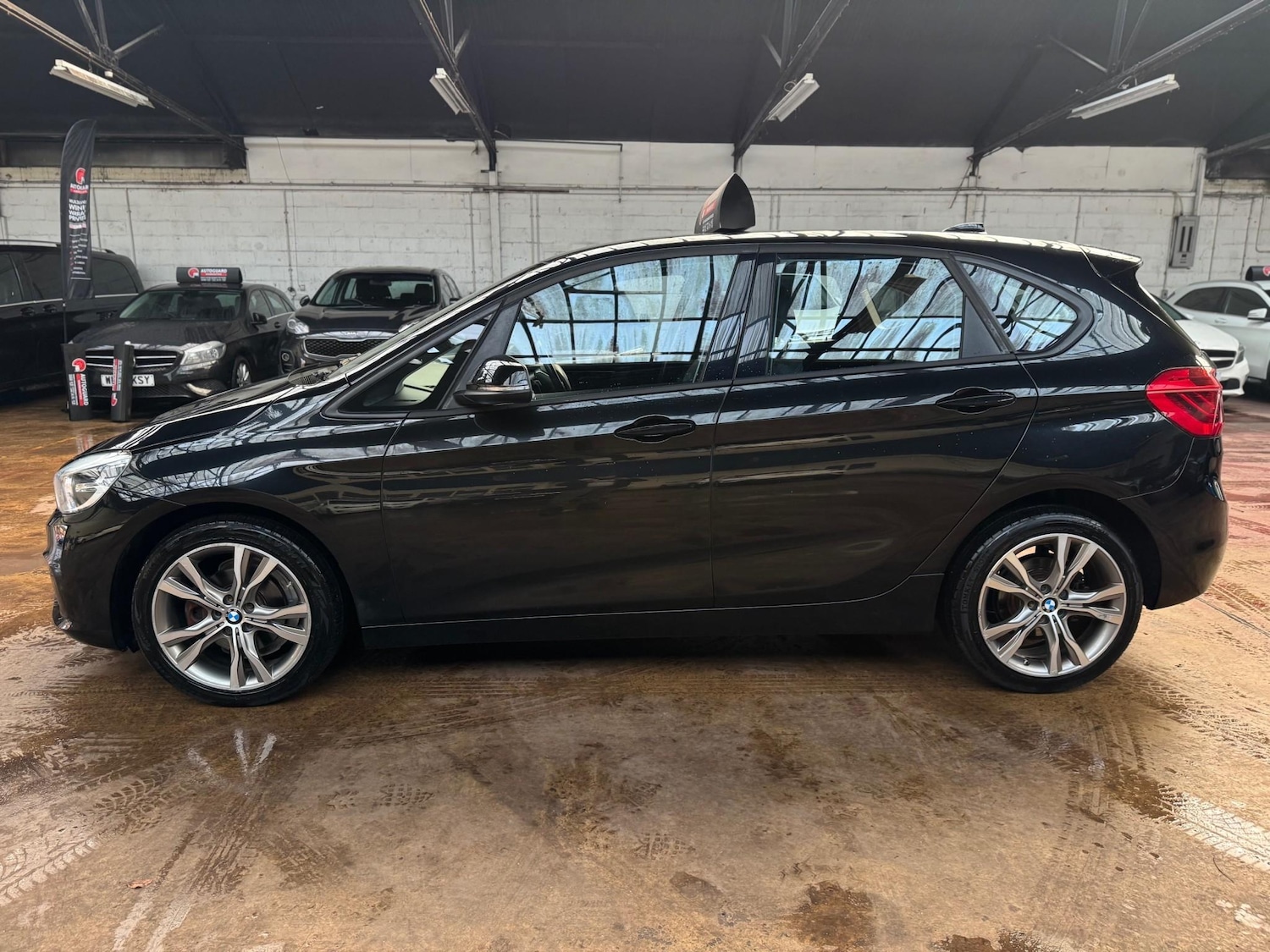 Used BMW 2 Series 2016 for sale - 76862878: Photo 2