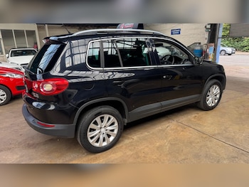 Used Volkswagen Tiguan 2010 for sale - 79610158: Photo