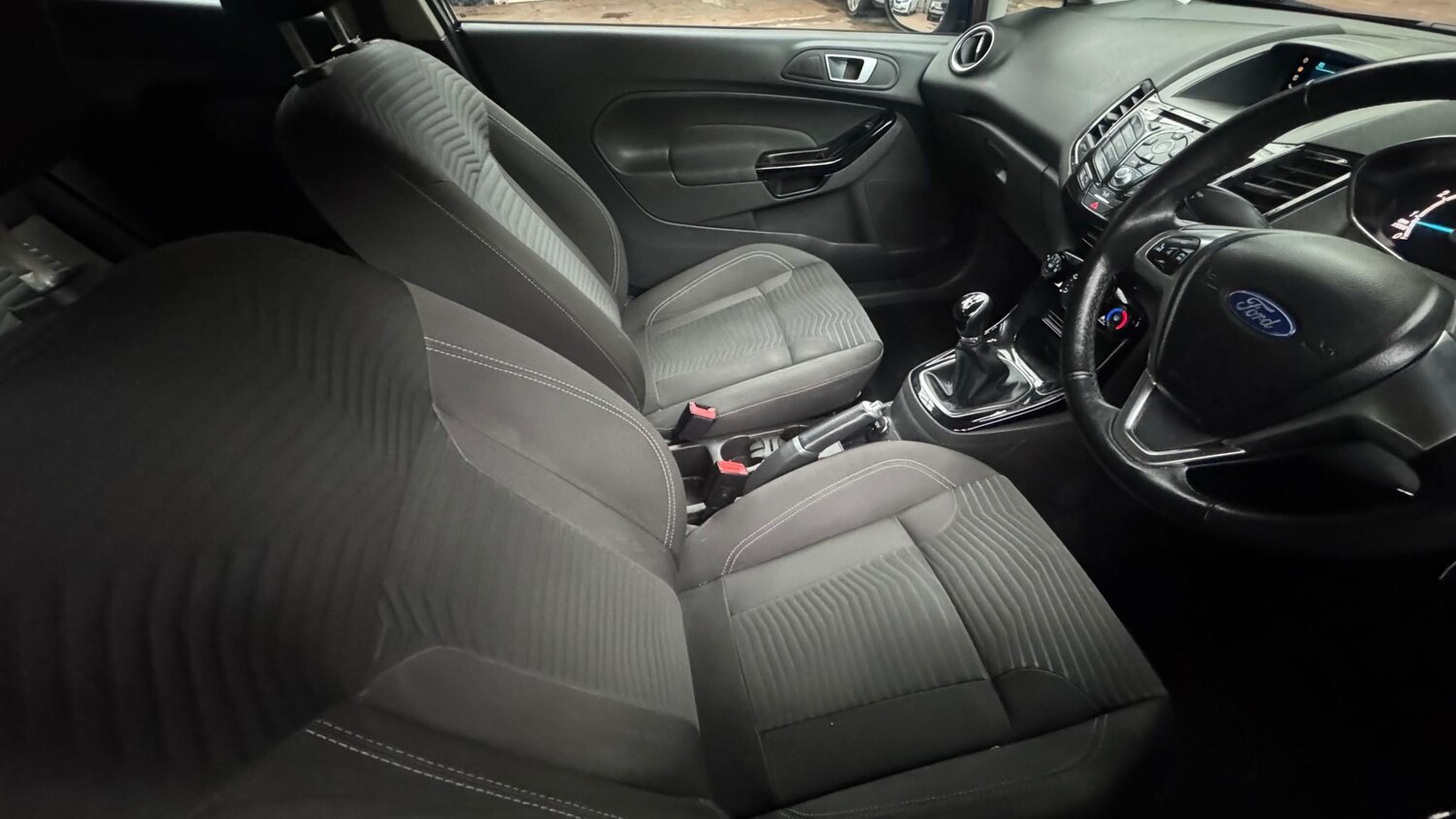 Used Ford Fiesta 2015 for sale - 77520007: Photo 11