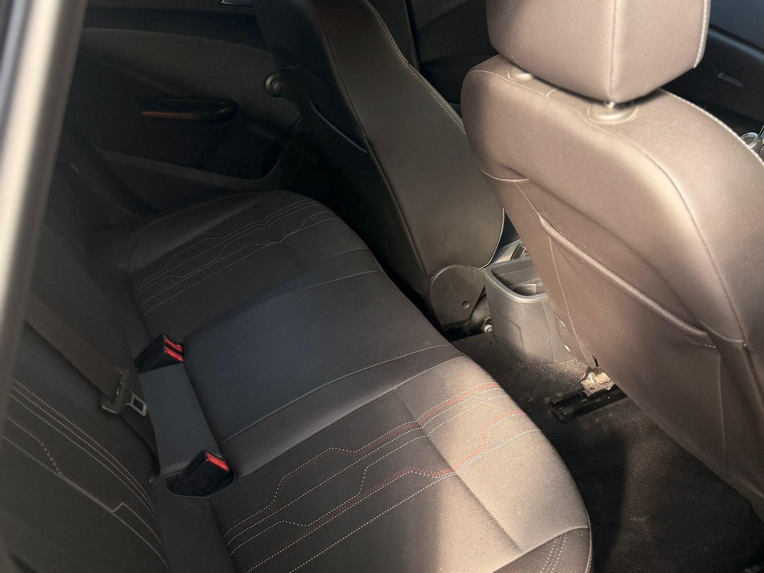 Used Vauxhall Astra 2012 for sale - 77971151: Photo 10