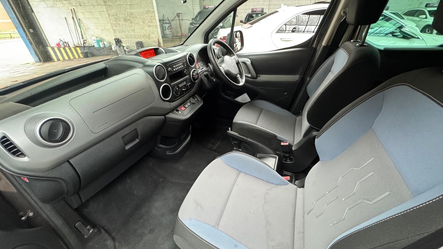 Used Peugeot Partner Tepee 2016 for sale - 77791681: Photo 19