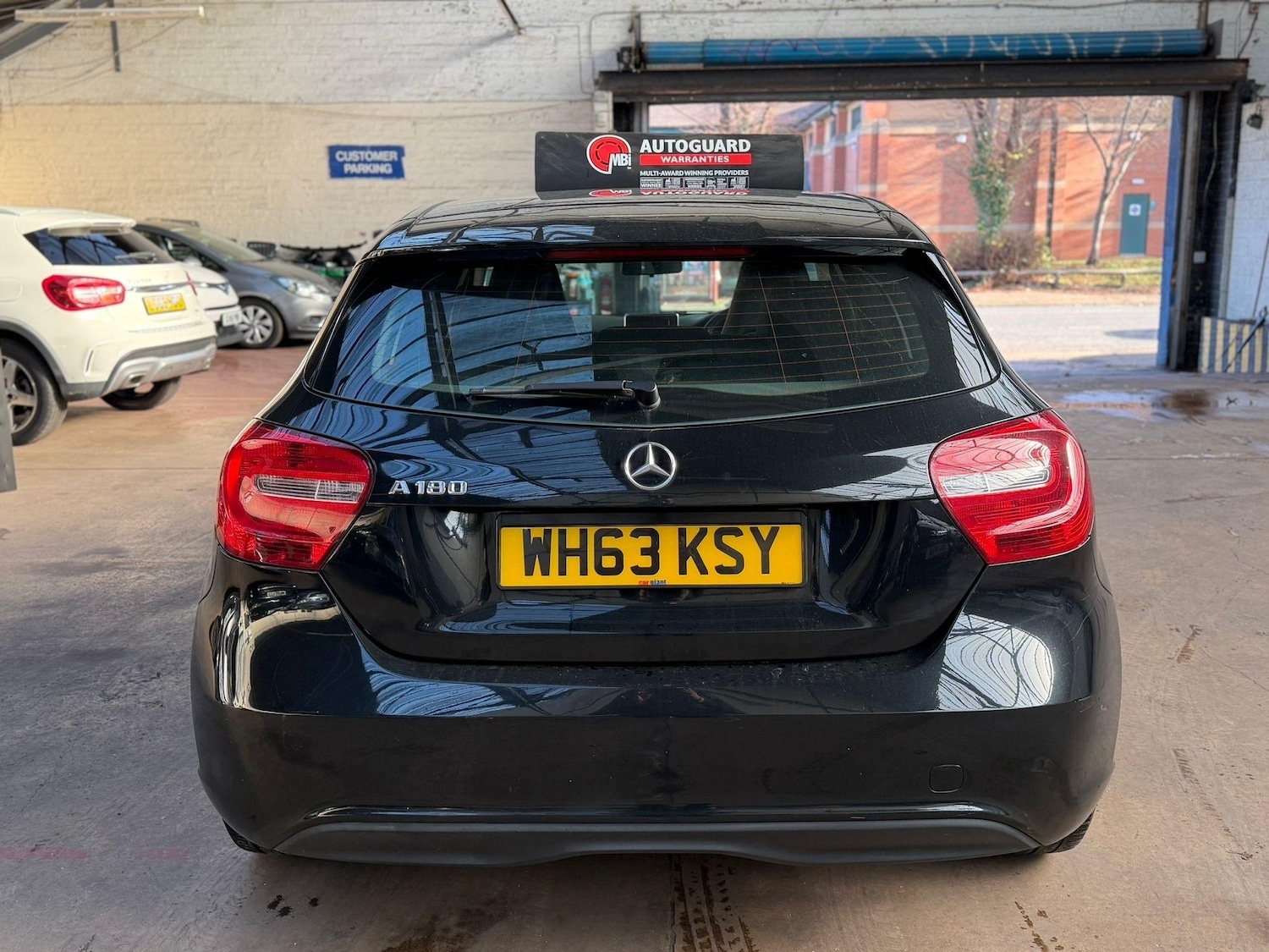 Used Mercedes-Benz A-Class 2013 for sale - 76653780: Photo 7