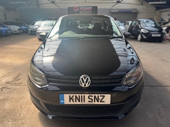 Used Volkswagen Polo 2011 for sale - 75973376: Photo