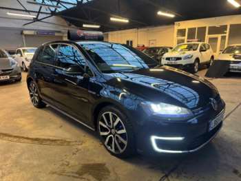 Used Volkswagen Golf 2016 for sale - 75383536: Photo