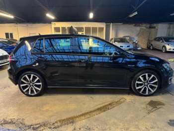 Used Volkswagen Golf 2016 for sale - 75383536: Photo