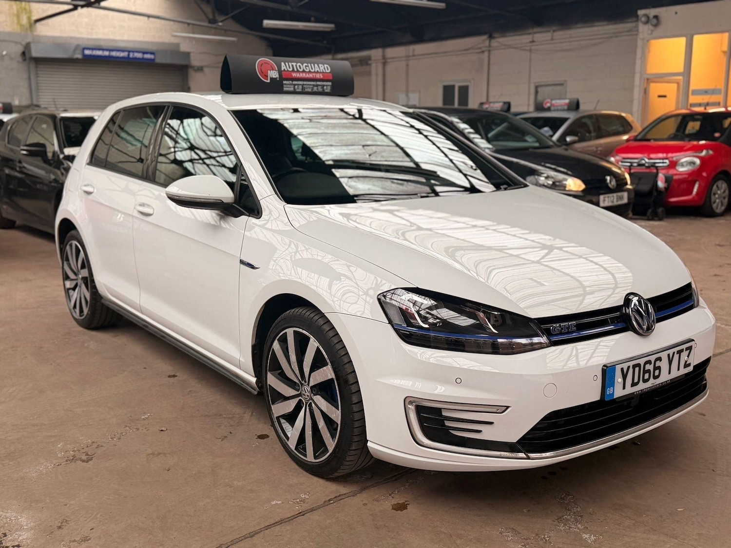 Used Volkswagen Golf 2016 for sale - 77626859: Photo 8