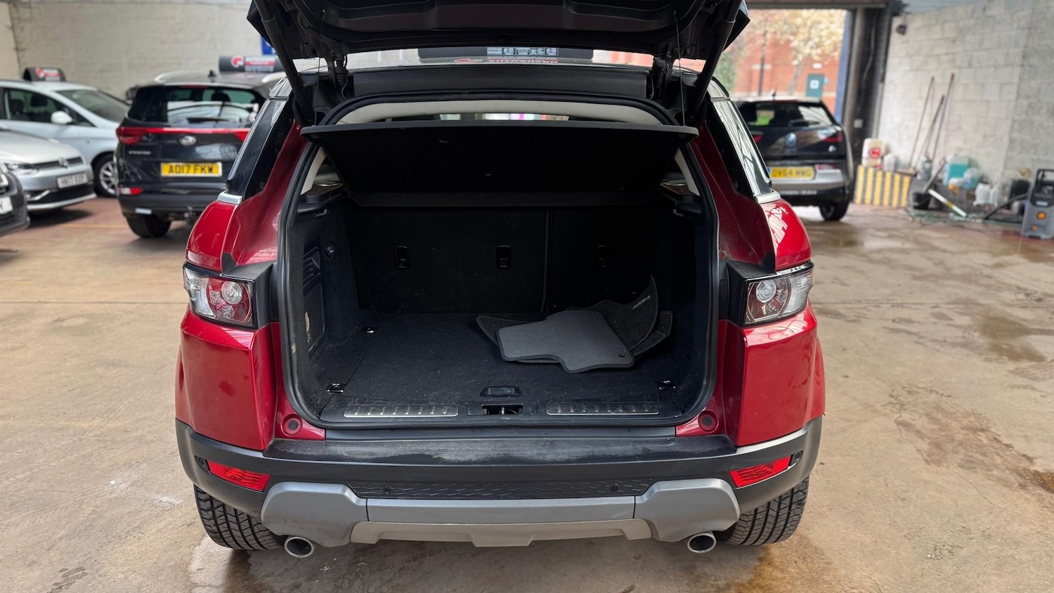 Used Land Rover Range Rover Evoque 2012 for sale - 78148435: Photo 12