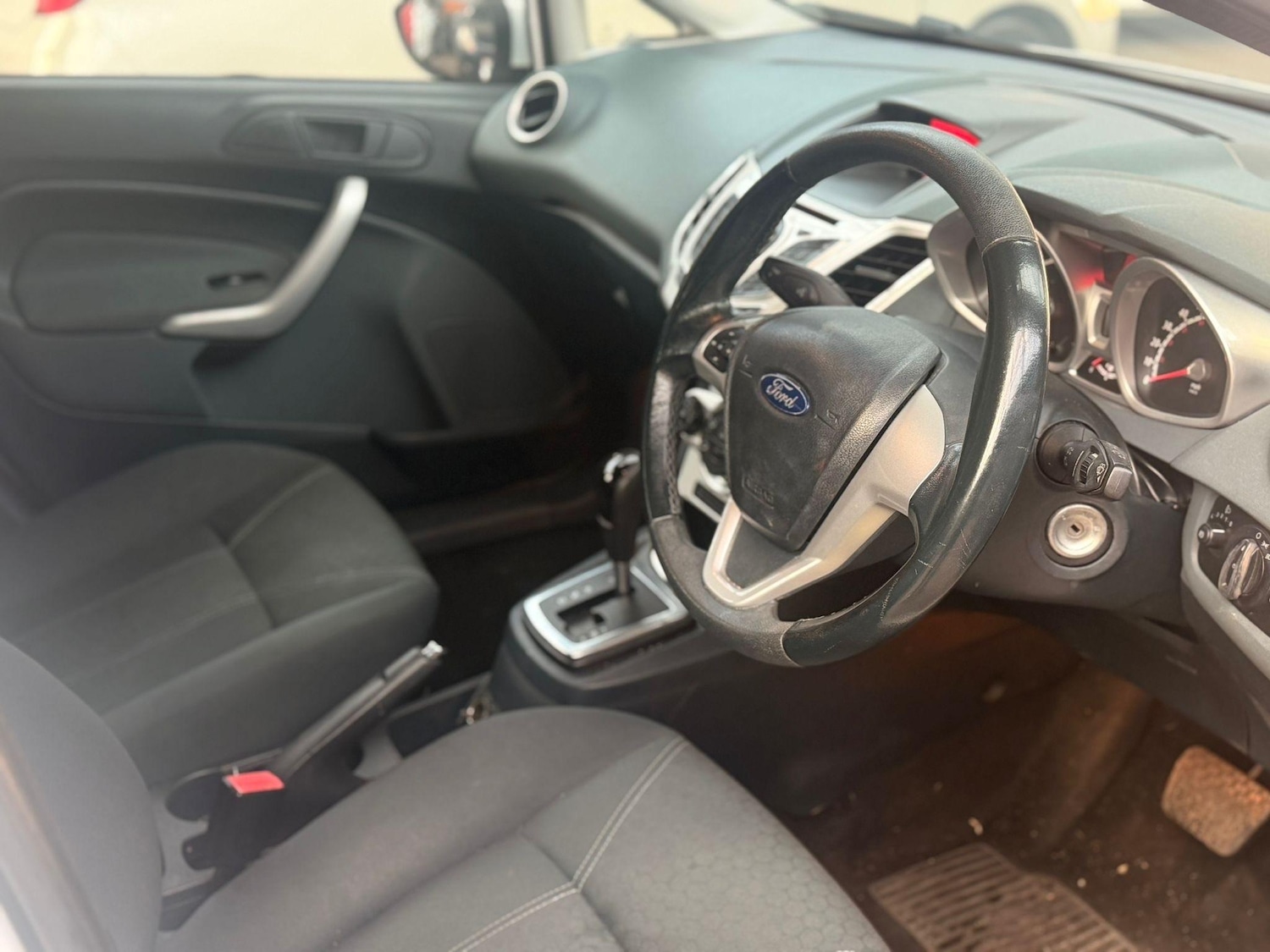 Used Ford Fiesta 2011 for sale - 78148439: Photo 12