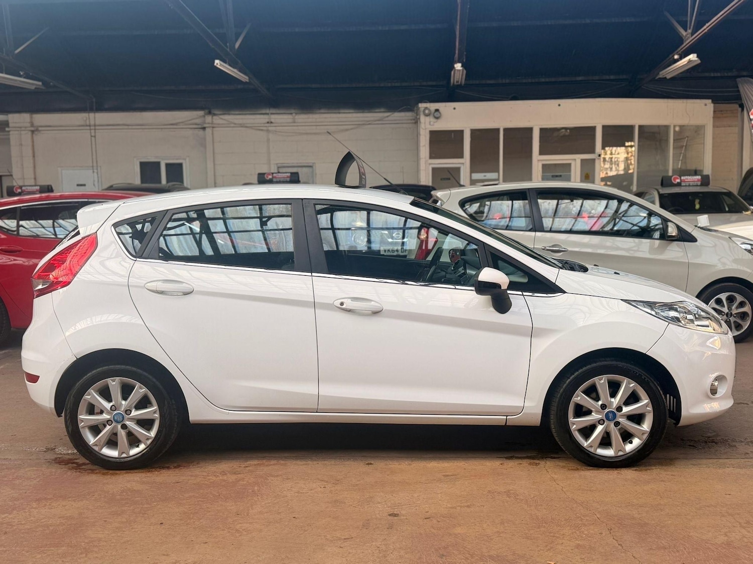 Used Ford Fiesta 2011 for sale - 78148439: Photo 6