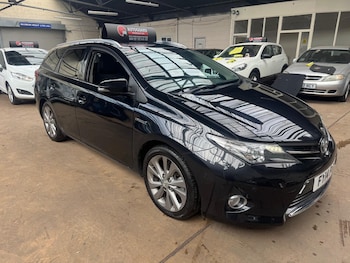 Used Toyota Auris 2014 for sale - 75973382: Photo