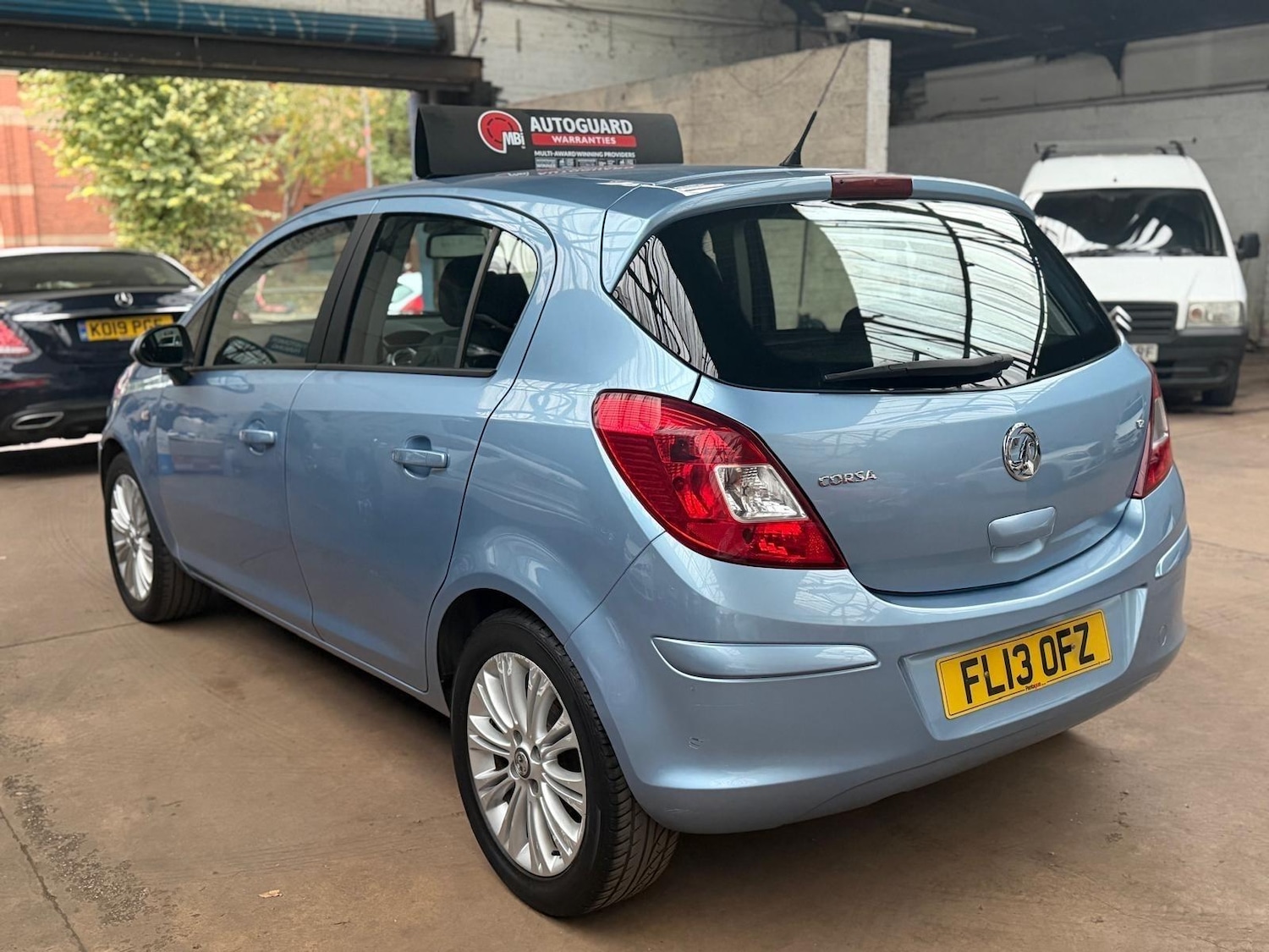 Used Vauxhall Corsa 2013 for sale - 76367050: Photo 3