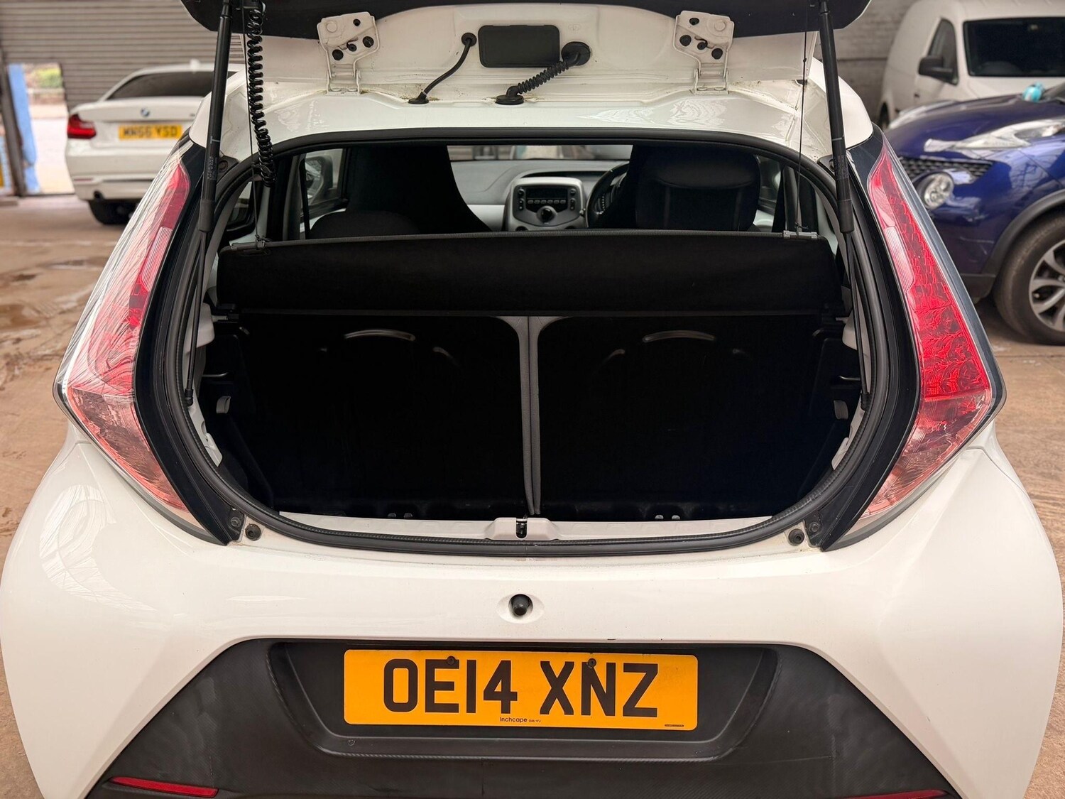 Used Toyota AYGO 2014 for sale - 77785234: Photo 8