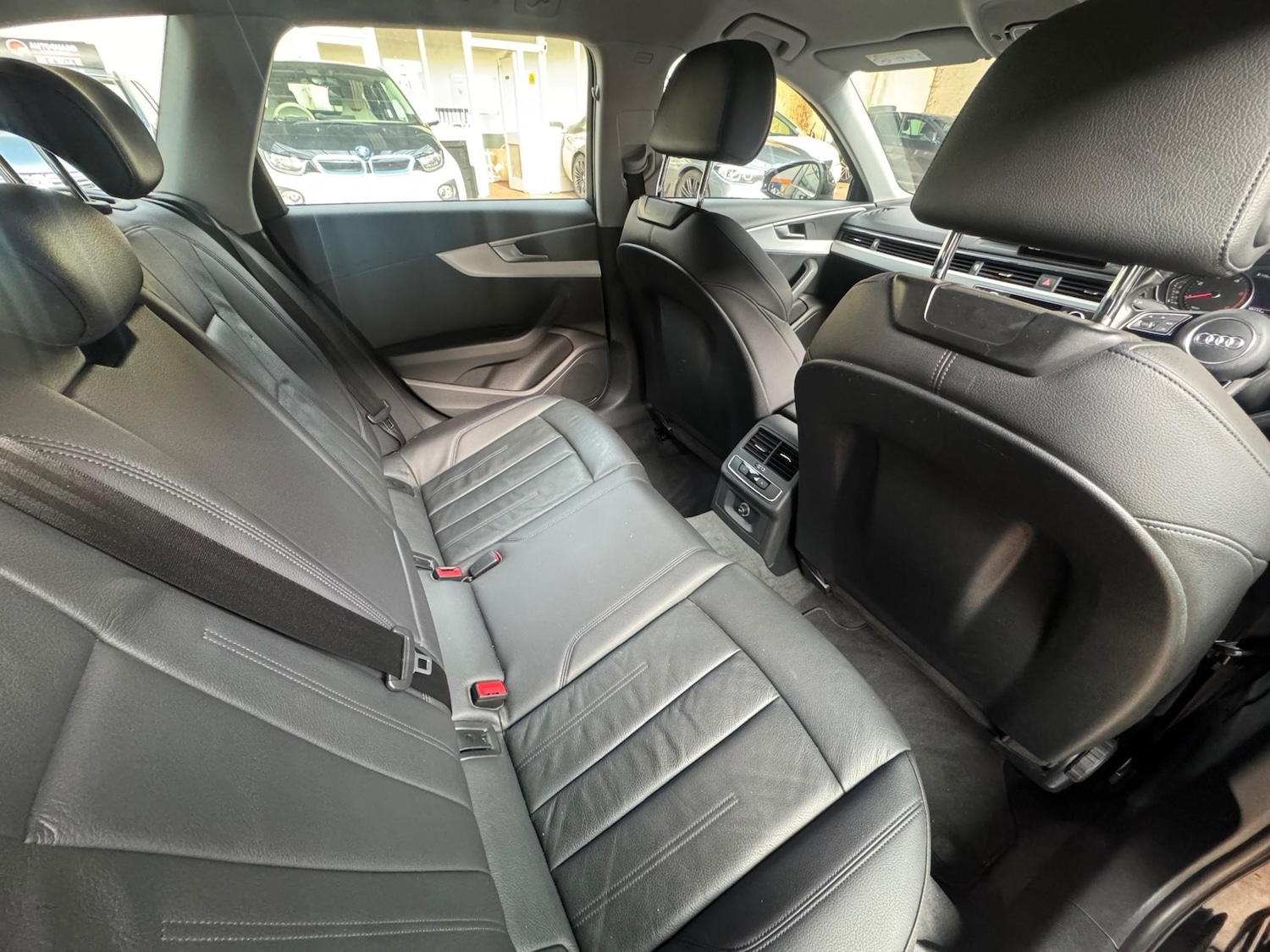 Used Audi A4 2017 for sale - 76508595: Photo 10