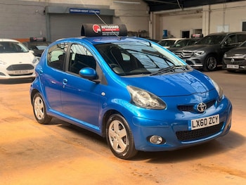 Used Toyota AYGO 2010 for sale - 79472739: Photo