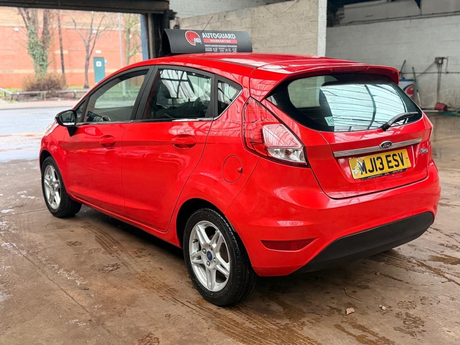 Used Ford Fiesta 2013 for sale - 77421208: Photo 4