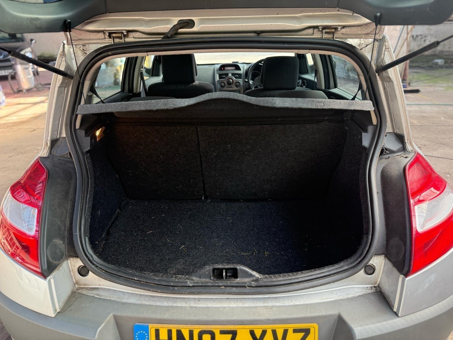 Vehicle 5