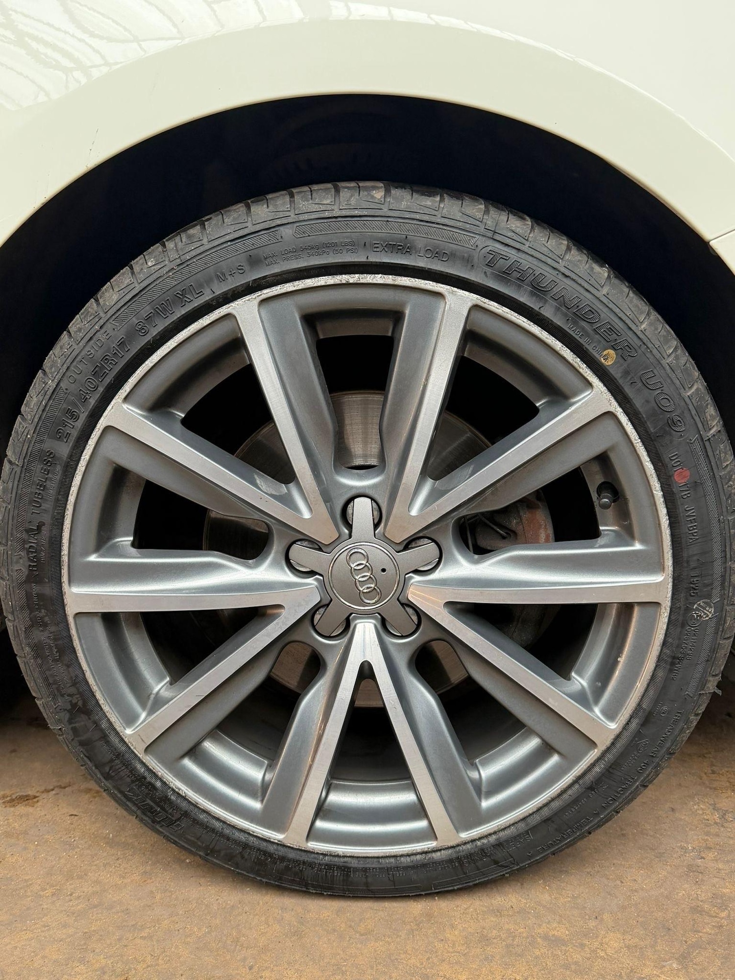 Used Audi A1 2010 for sale - 76653787: Photo 10