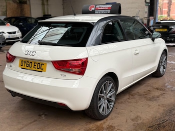 Used Audi A1 2010 for sale - 76653787: Photo