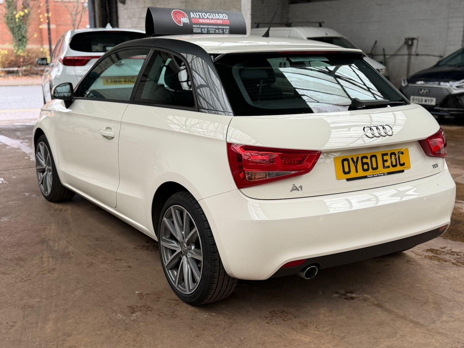 Used Audi A1 2010 for sale - 76653787: Photo 7