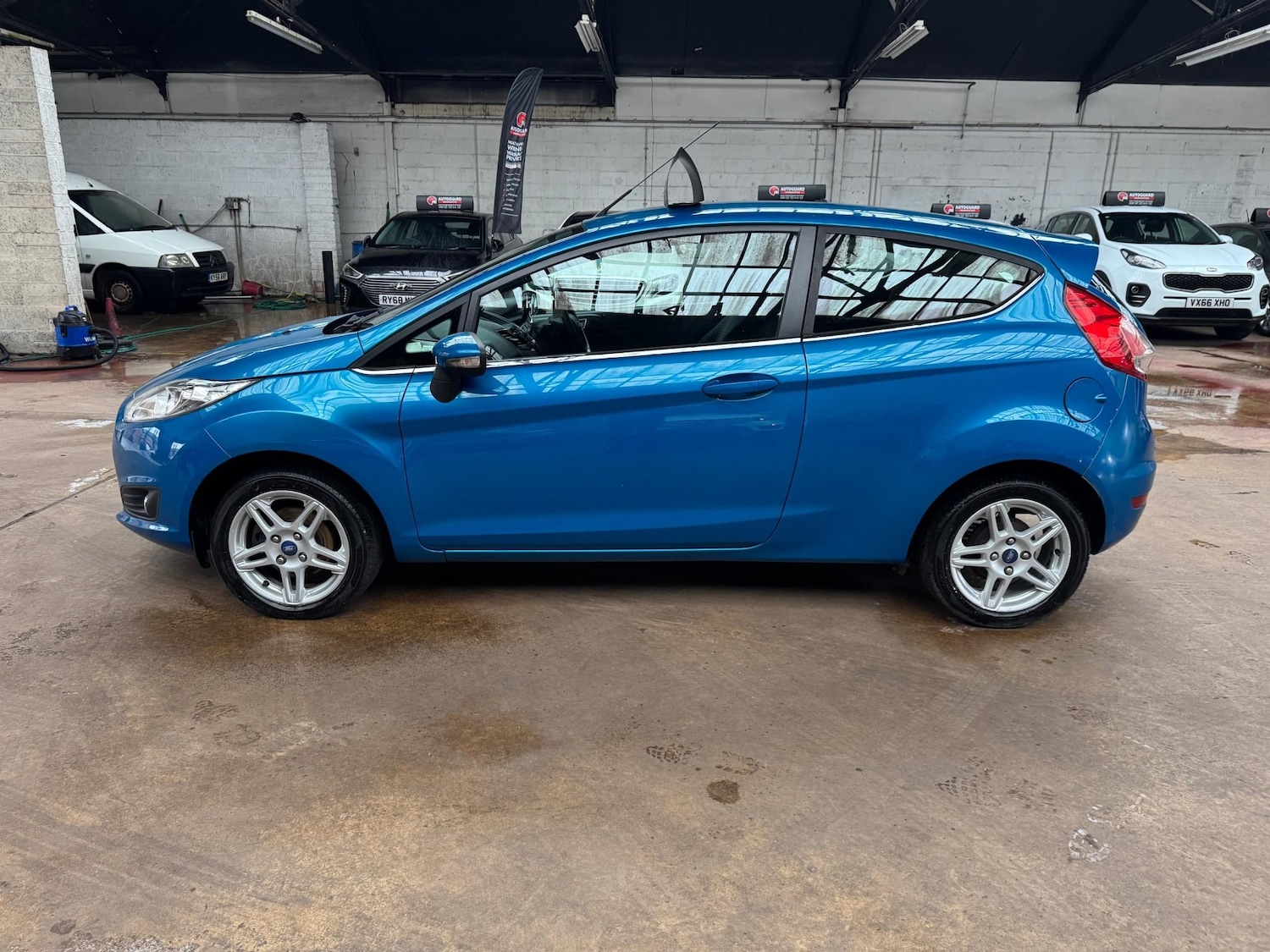 Used Ford Fiesta 2013 for sale - 76616681: Photo 5