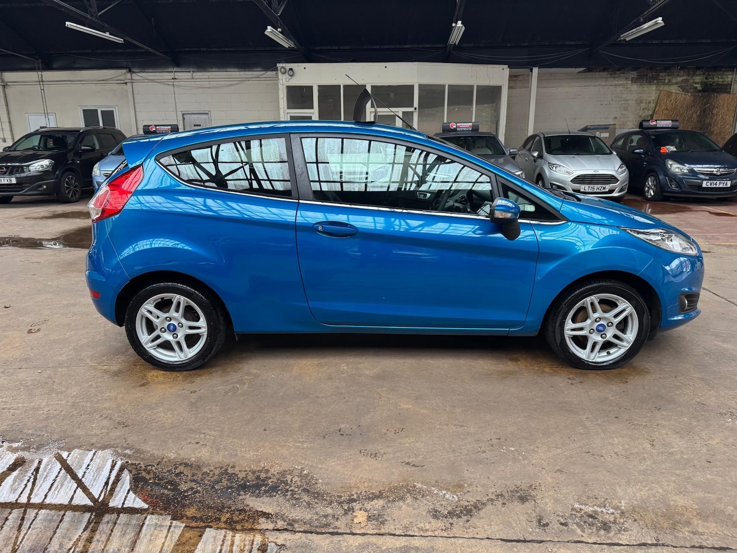 Used Ford Fiesta 2013 for sale - 76616681: Photo 7