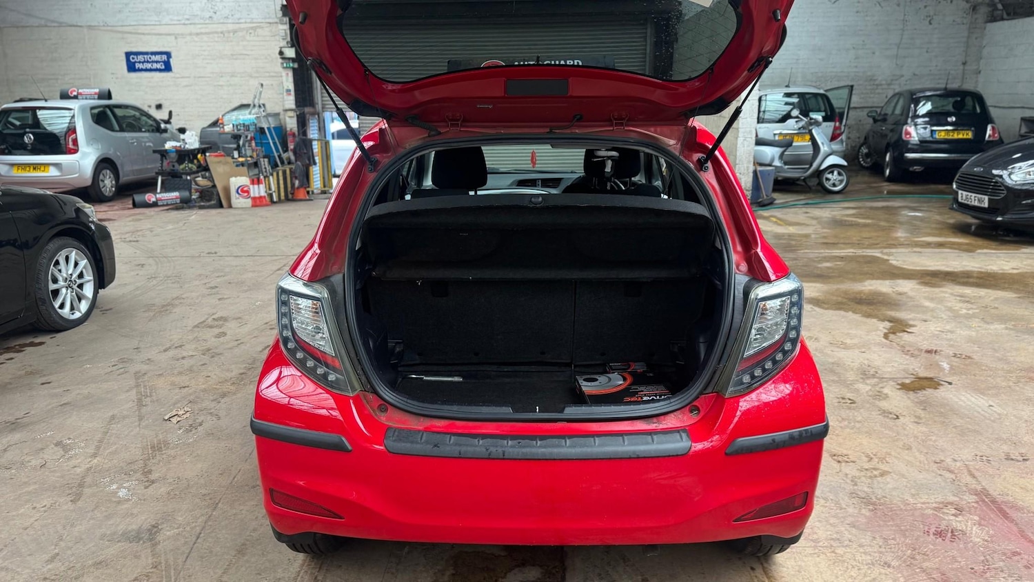 Used Toyota Yaris 2014 for sale - 77626862: Photo 8