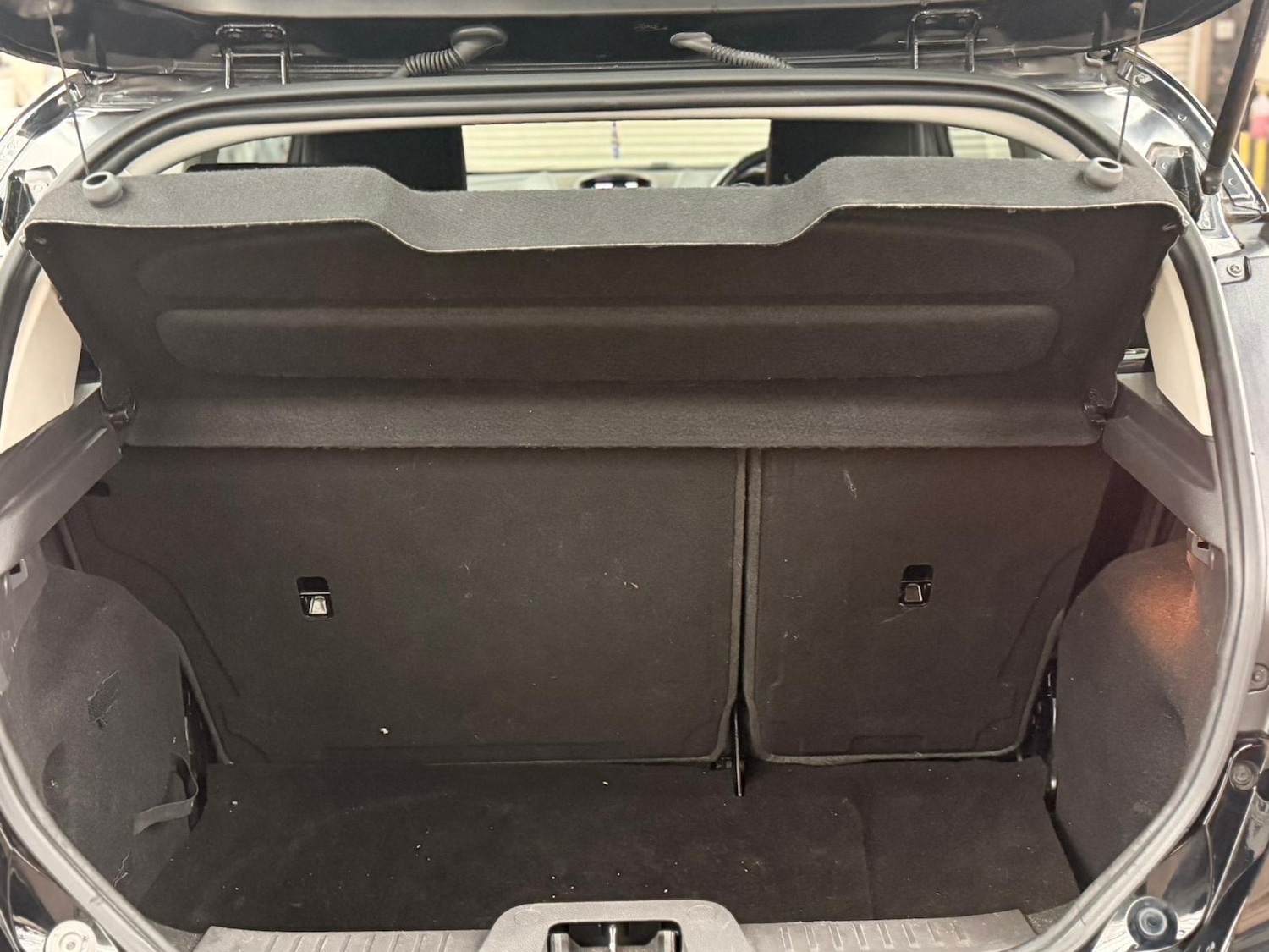 Used Ford Fiesta 2015 for sale - 77435887: Photo 9