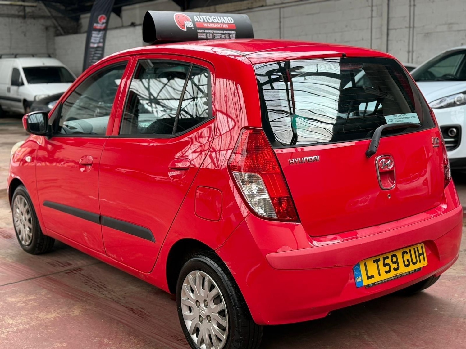 Used Hyundai i10 2009 for sale - 76667806: Photo 2