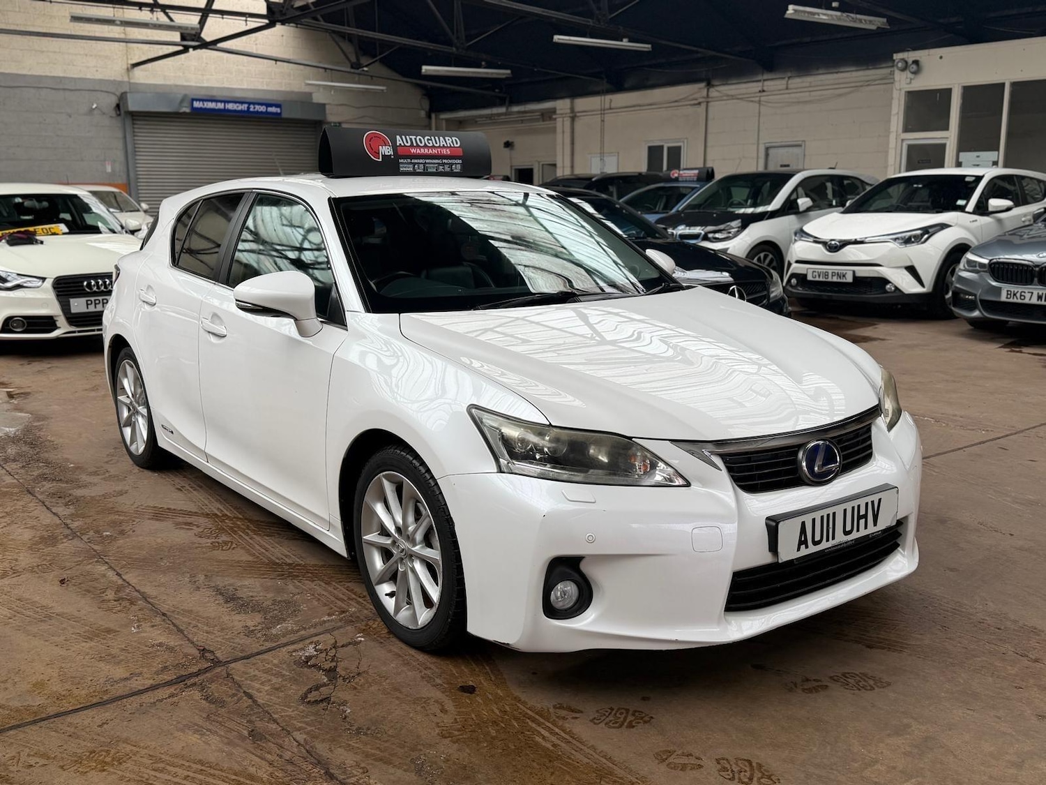 Used Lexus CT 2011 for sale - 76667808: Photo 1