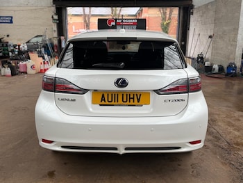 Used Lexus CT 2011 for sale - 76667808: Photo