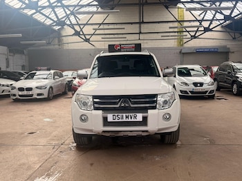 Used Mitsubishi Shogun 2011 for sale - 77890696: Photo