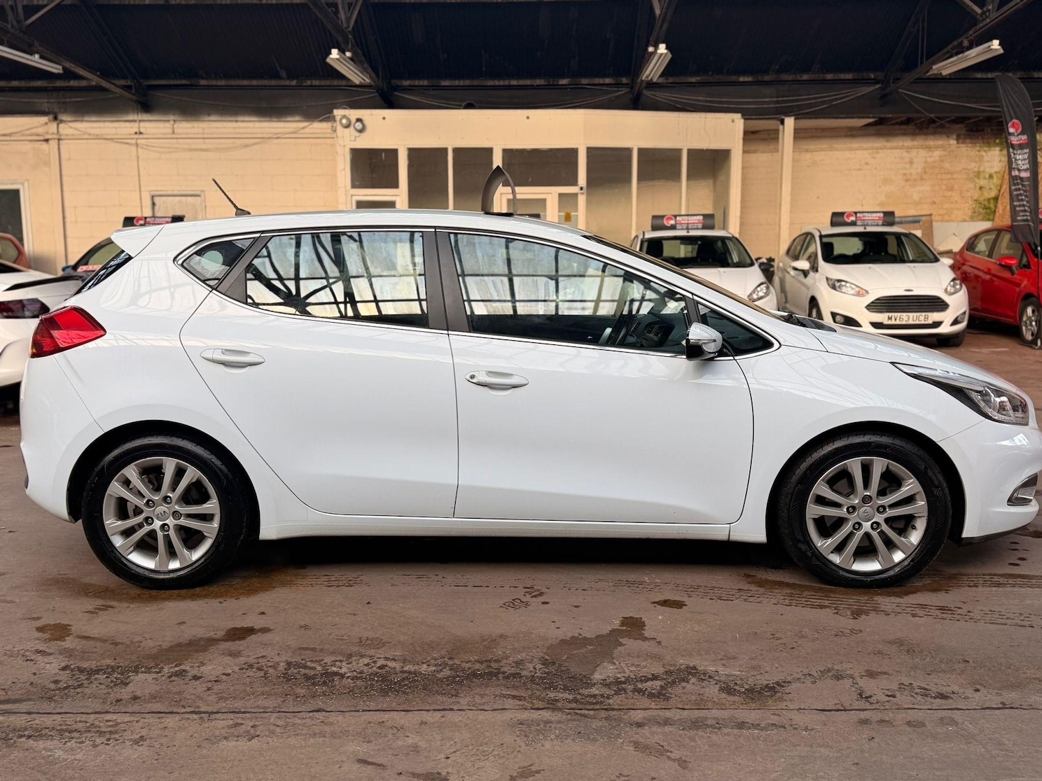 Used Kia Ceed 2012 for sale - 77563623: Photo 7