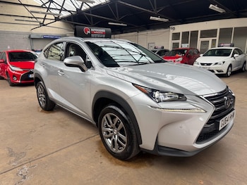 2014 (64) - 300h 2.5 SE 5dr CVT