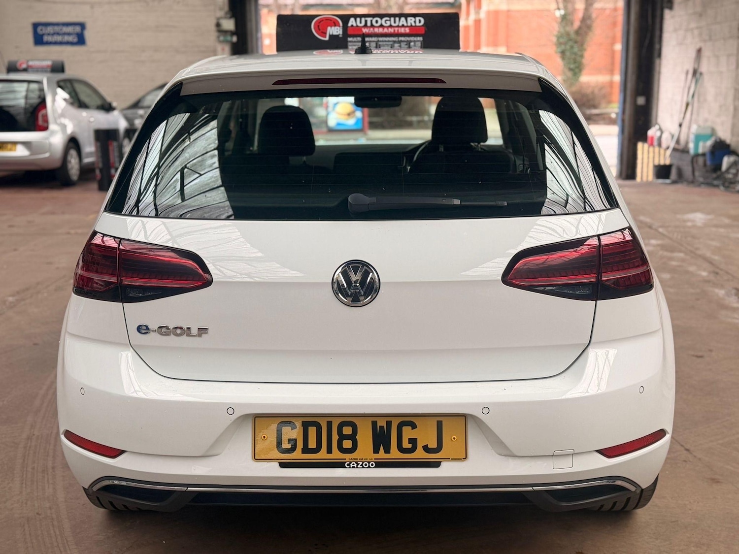 Used Volkswagen Golf 2018 for sale - 77626860: Photo 6