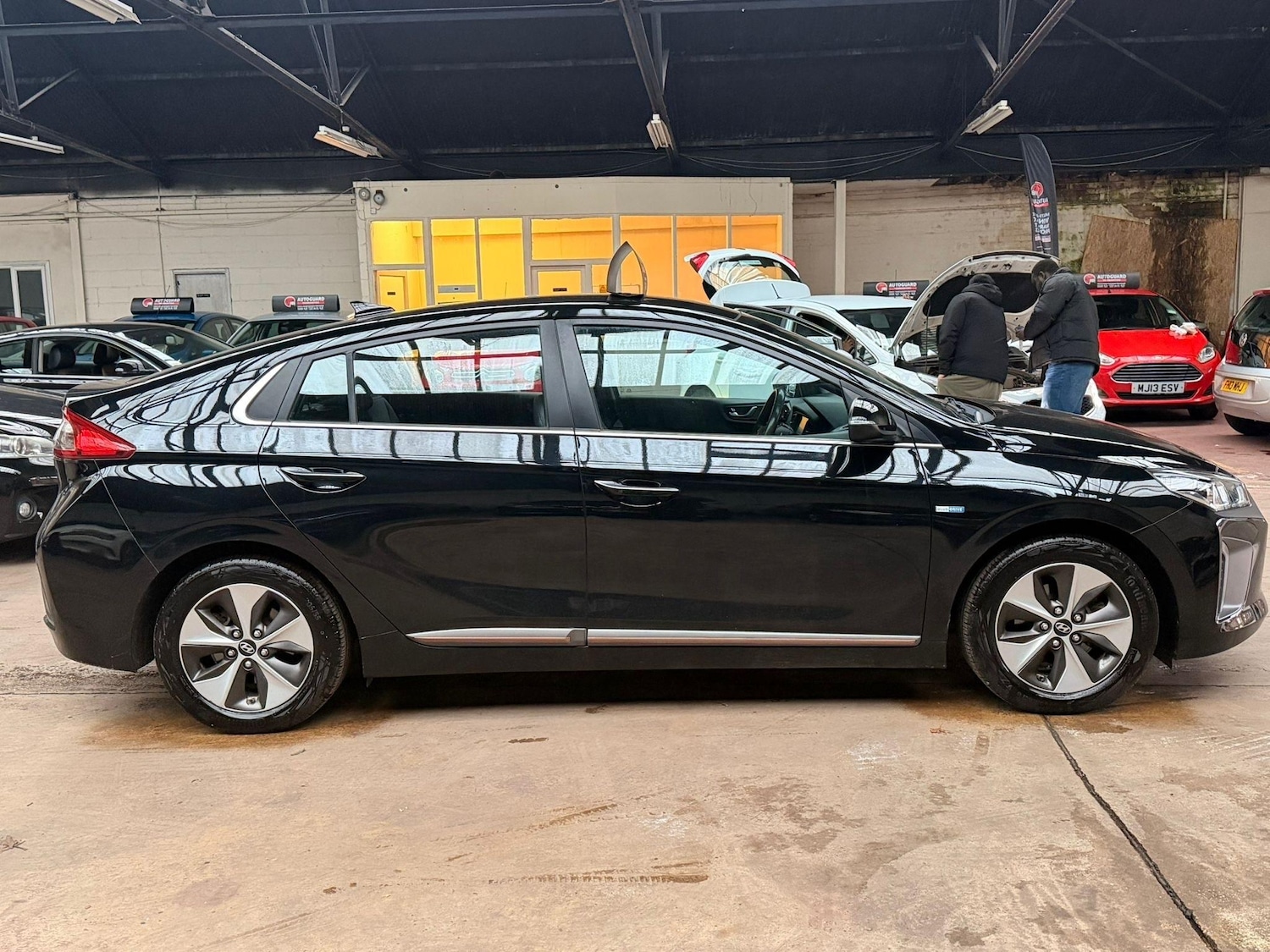 Used Hyundai IONIQ 2017 for sale - 77626856: Photo 3