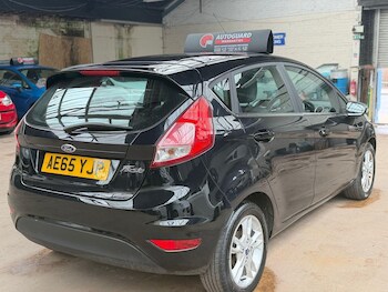 Used Ford Fiesta 2015 for sale - 77890702: Photo