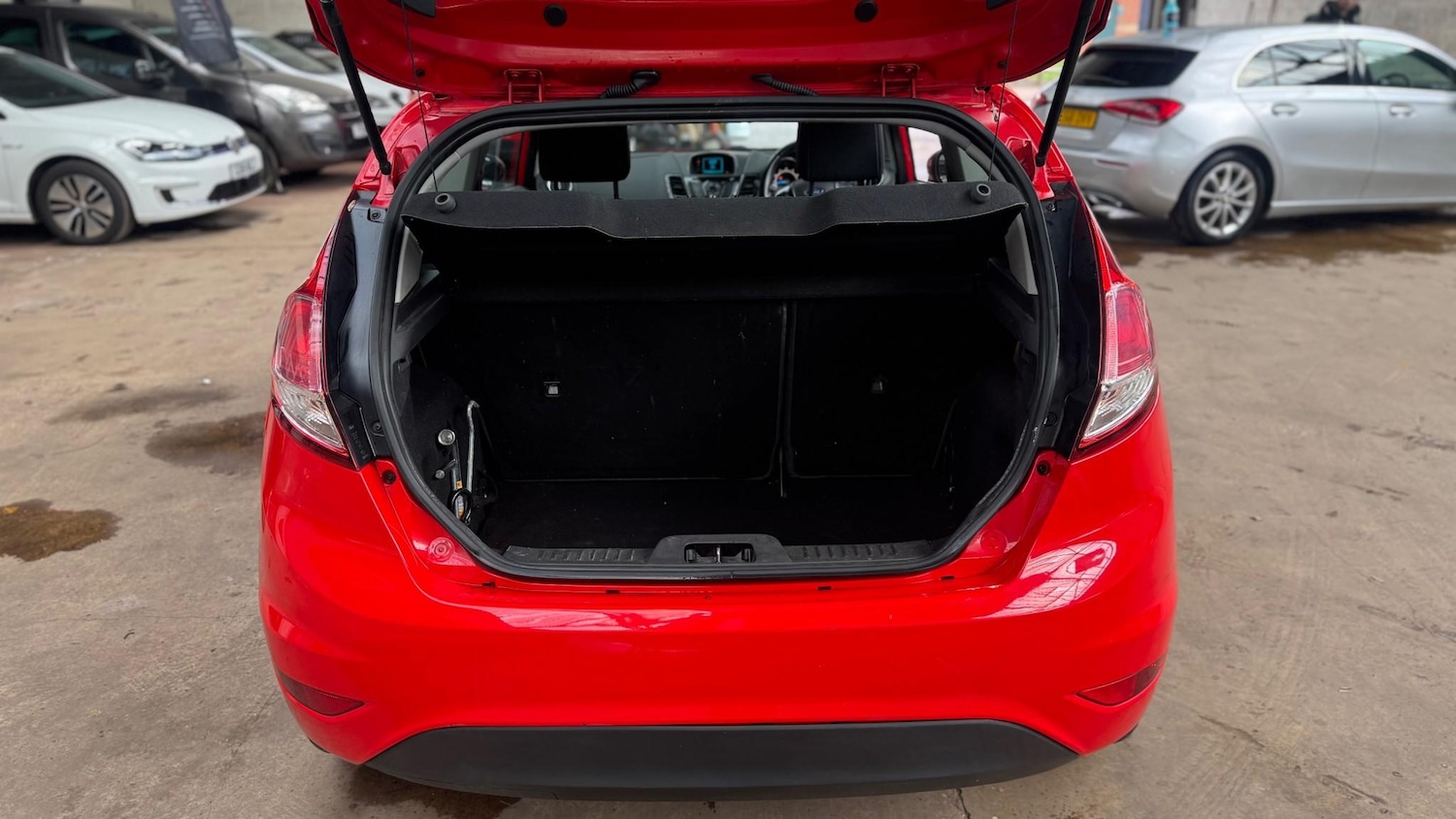 Used Ford Fiesta 2014 for sale - 78015769: Photo 10