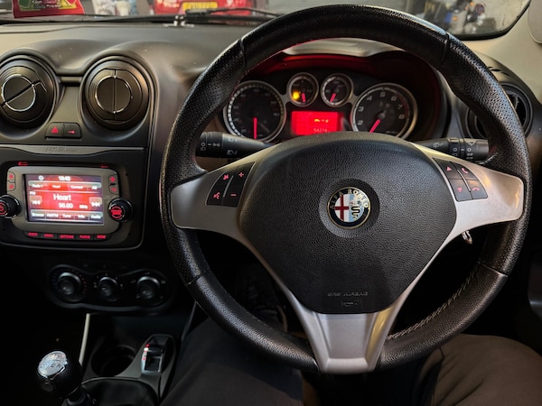 Used Alfa Romeo MiTo 2013 for sale - 76315590: Photo 12