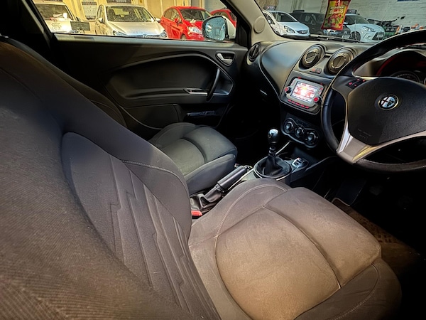 Used Alfa Romeo MiTo 2013 for sale - 76315590: Photo 9