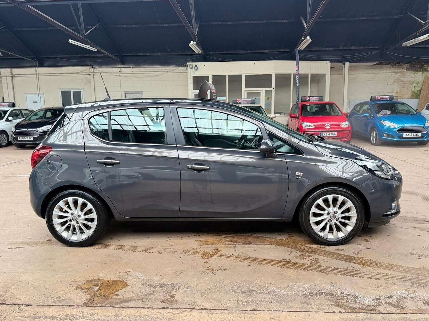 Used Vauxhall Corsa 2015 for sale - 77791685: Photo 4