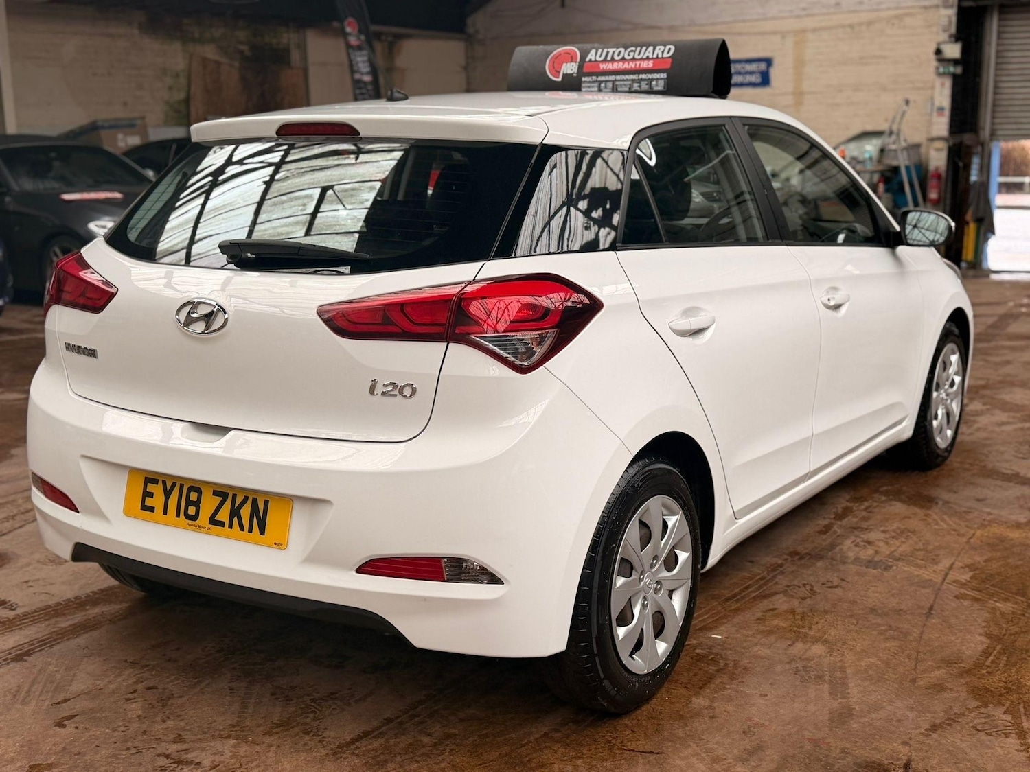 Used Hyundai i20 2018 for sale - 77474662: Photo 2