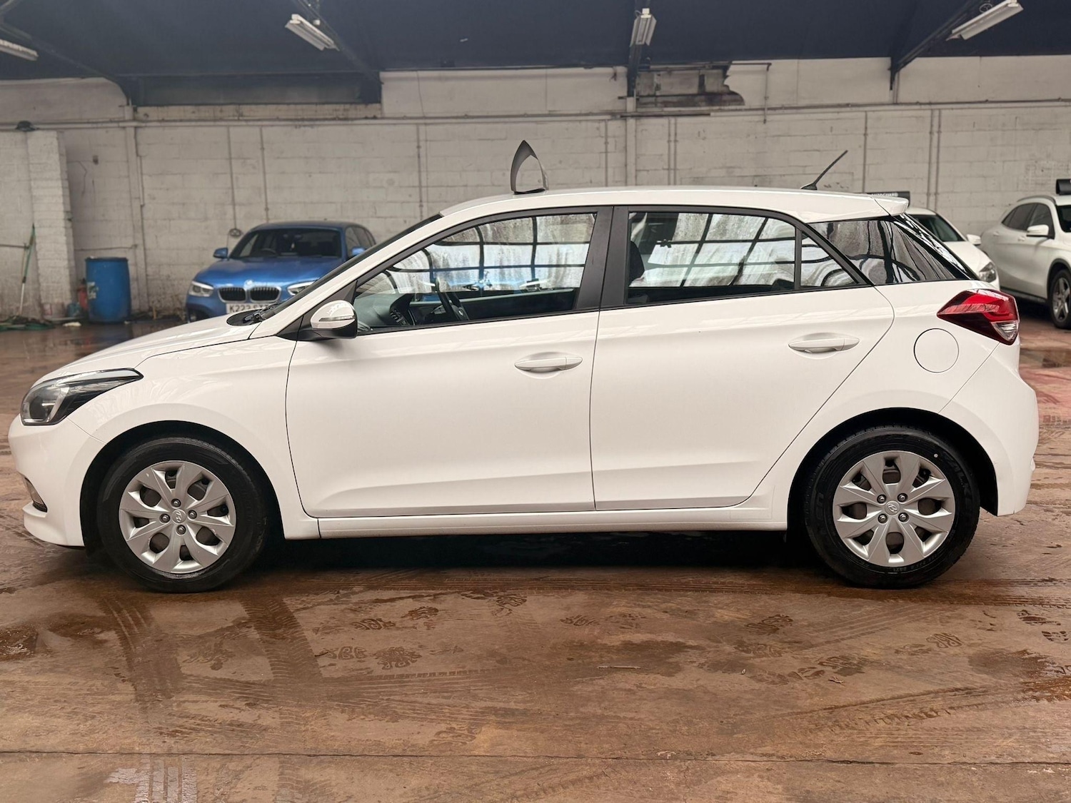 Used Hyundai i20 2018 for sale - 77474662: Photo 6