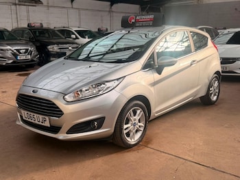 Used Ford Fiesta 2015 for sale - 78942679: Photo