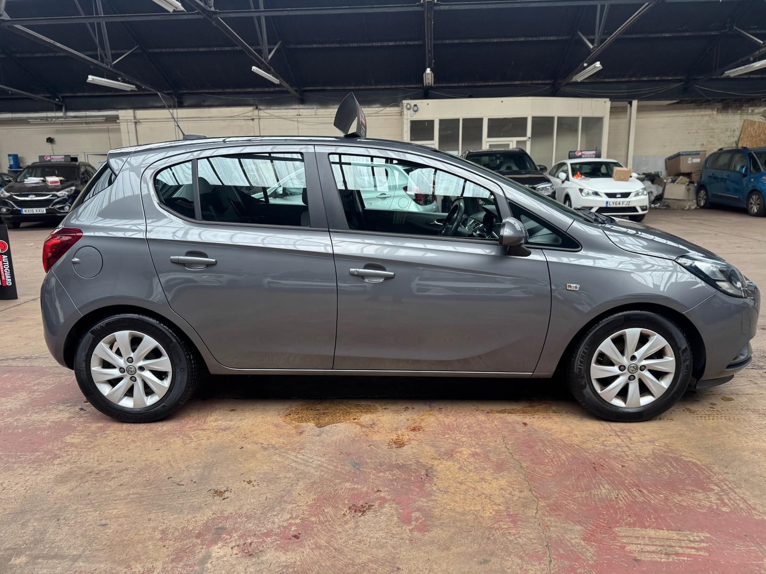 Used Vauxhall Corsa 2016 for sale - 76480577: Photo 1